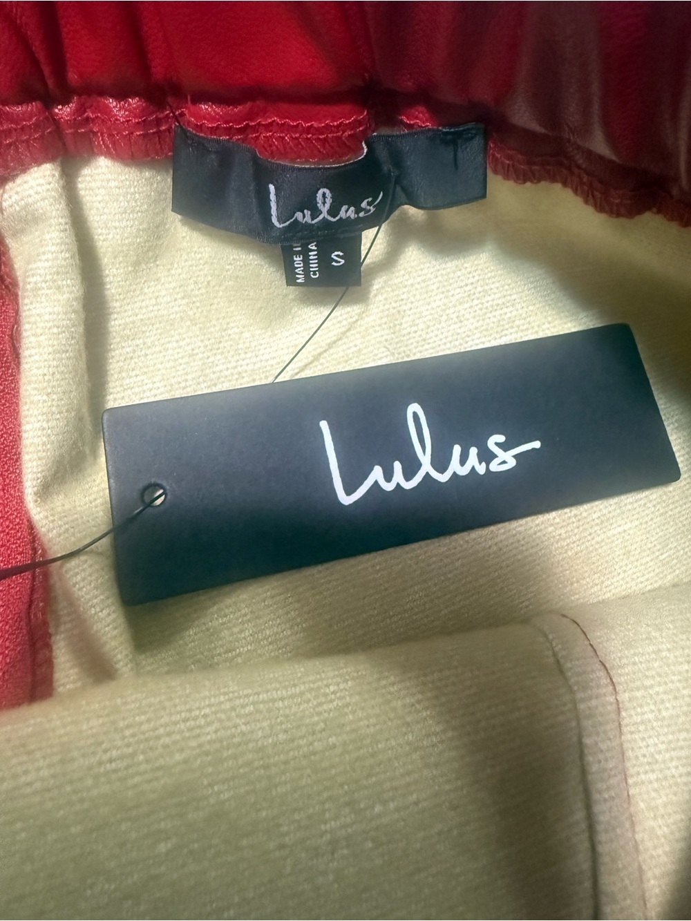 Lulu’s corte vegan faux leather red mini skirt Y2K small new with tag - Picture 6 of 9